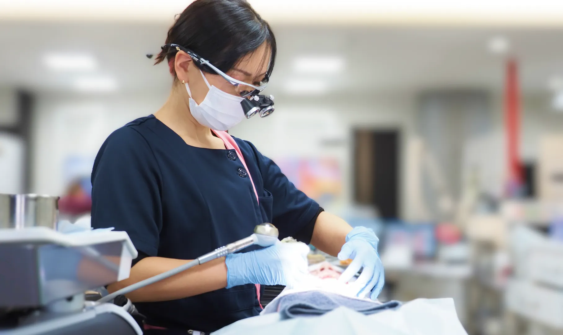 インプラント周囲炎を防ぐ定期メインテナンス