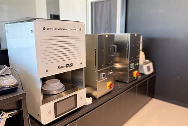 当院のジルコニア人工歯製作の流れ