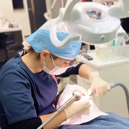 歯科治療を通じて、人を幸せにしたい。