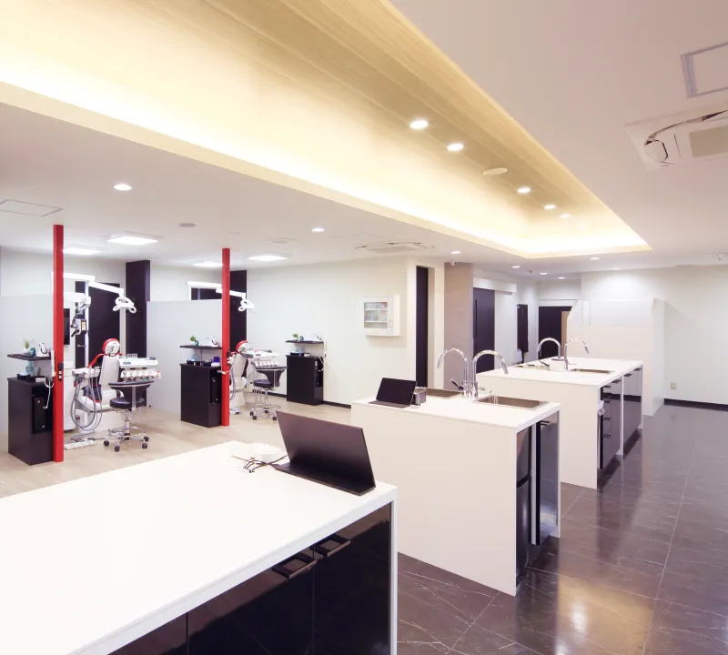 歯科治療を通じて、人を幸せにしたい。