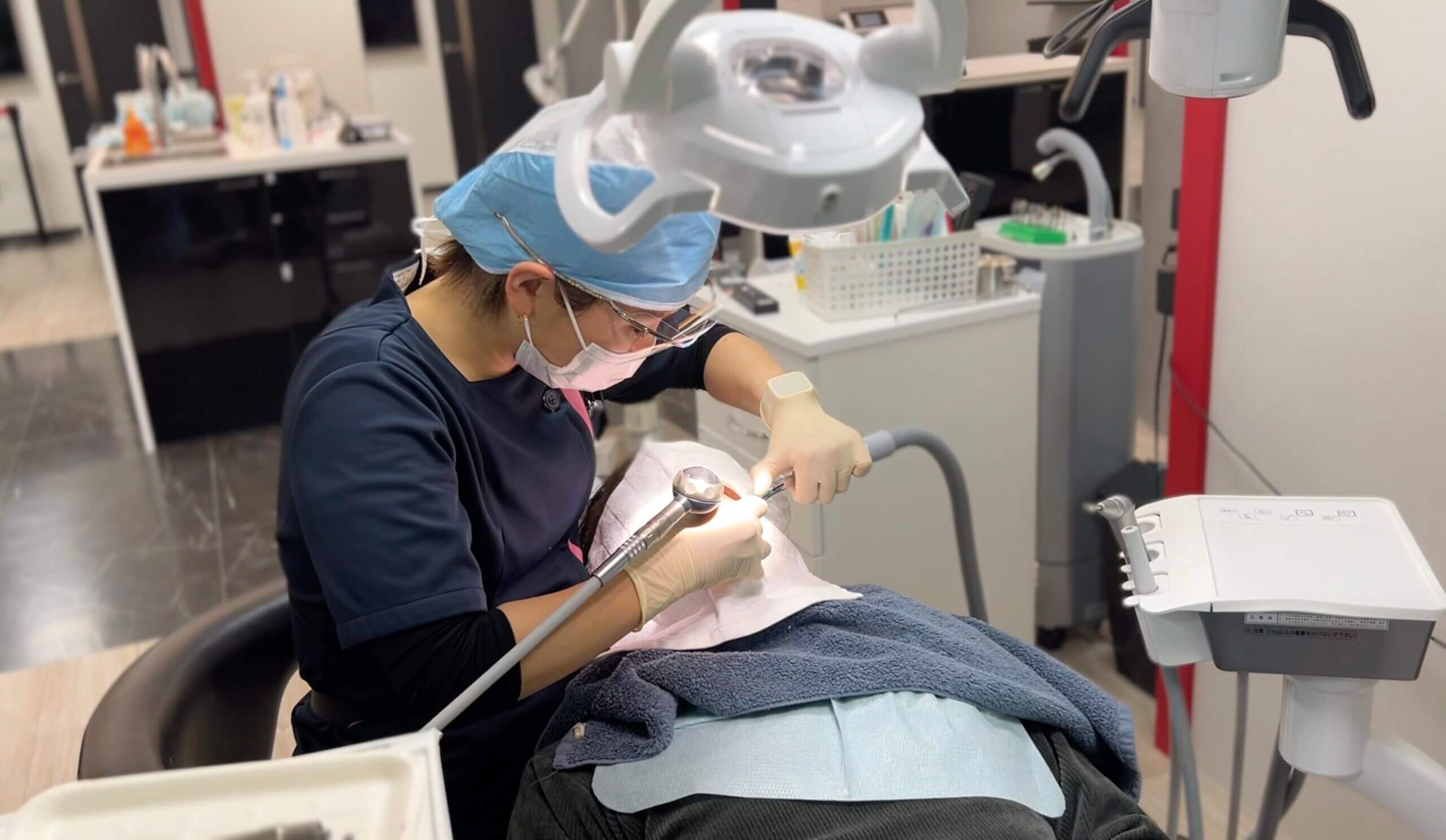 インプラント後の定期チェックが大切な理由